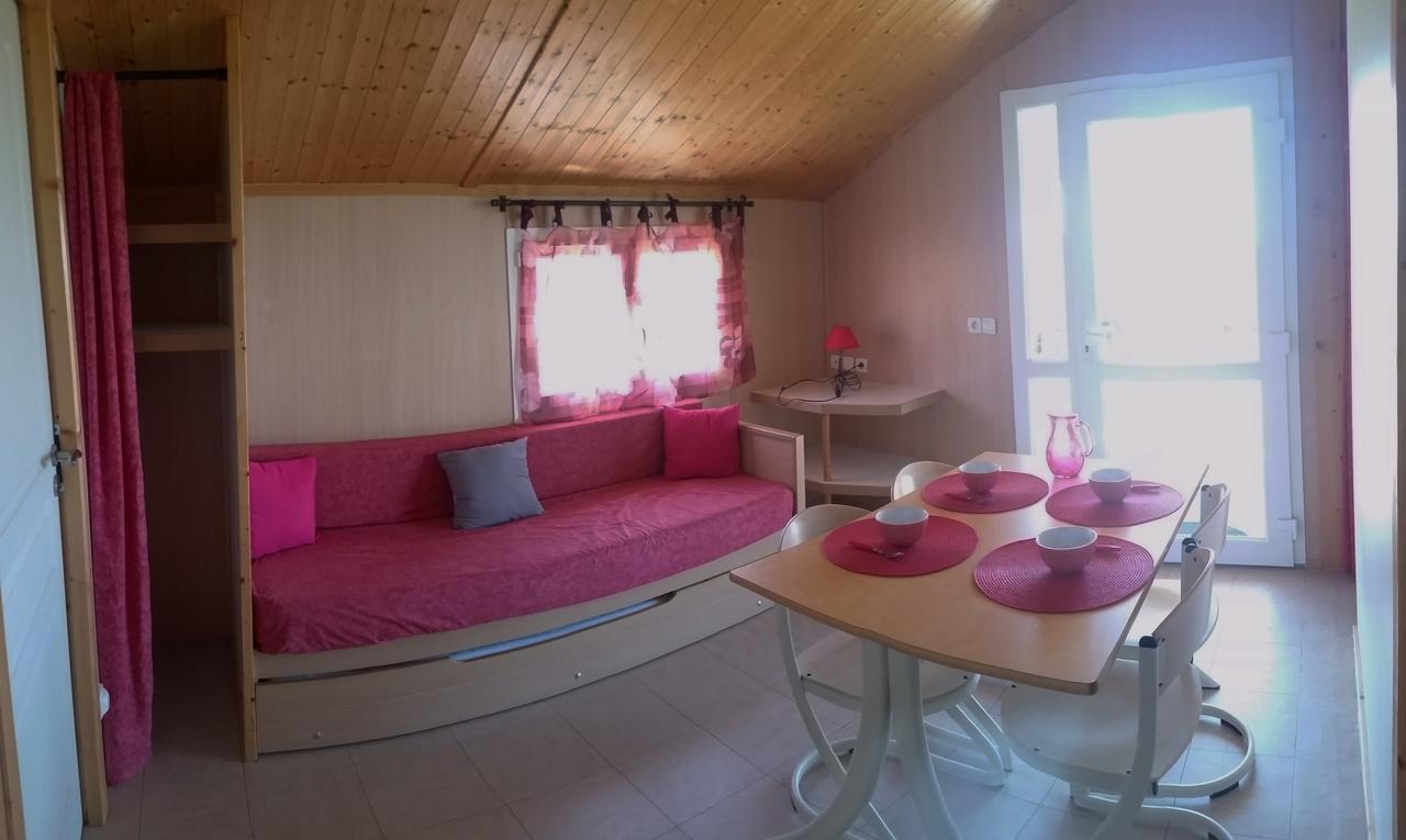 Les Chalets Du Piou Bussieres  ภายนอก รูปภาพ